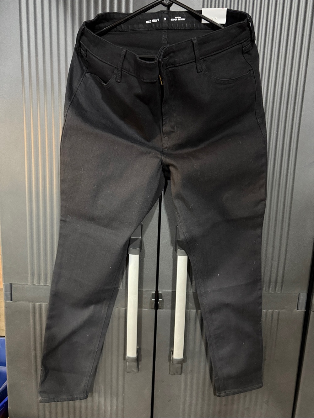 Old Navy Women’s Black High Rise Super Skinny Jeans